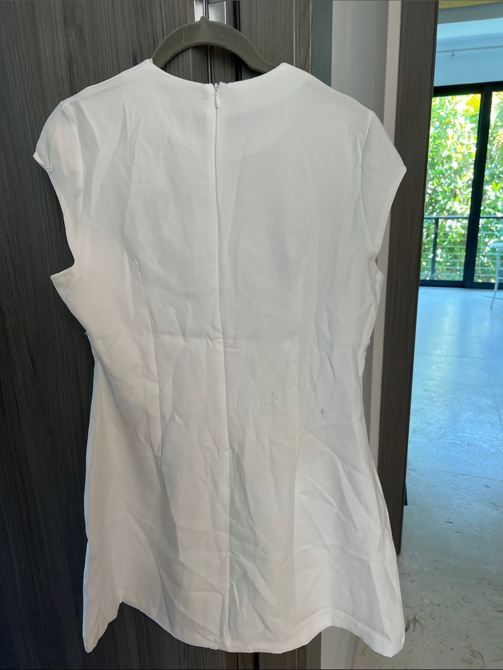 NWT REVOLVE Australia Showpo Red Berry Wyatt white mini dress US M - Picture 6 of 8